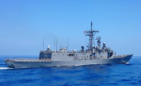 臺媒稱解放軍軍艦過恒春外海，回懟臺艦：臺灣是中國不可分割一部分